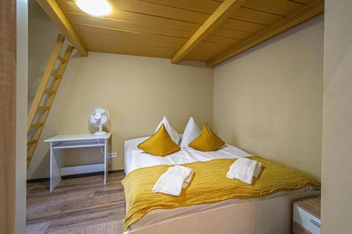 Cozy Homestay At Prague Main Station 外观 照片