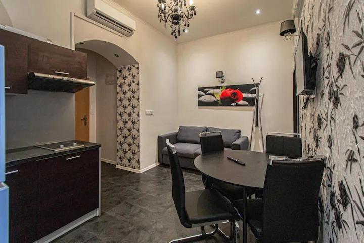 Cozy Homestay At Prague Main Station 外观 照片