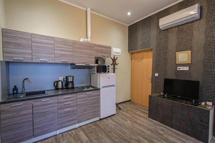 Cozy Homestay At Prague Main Station 外观 照片