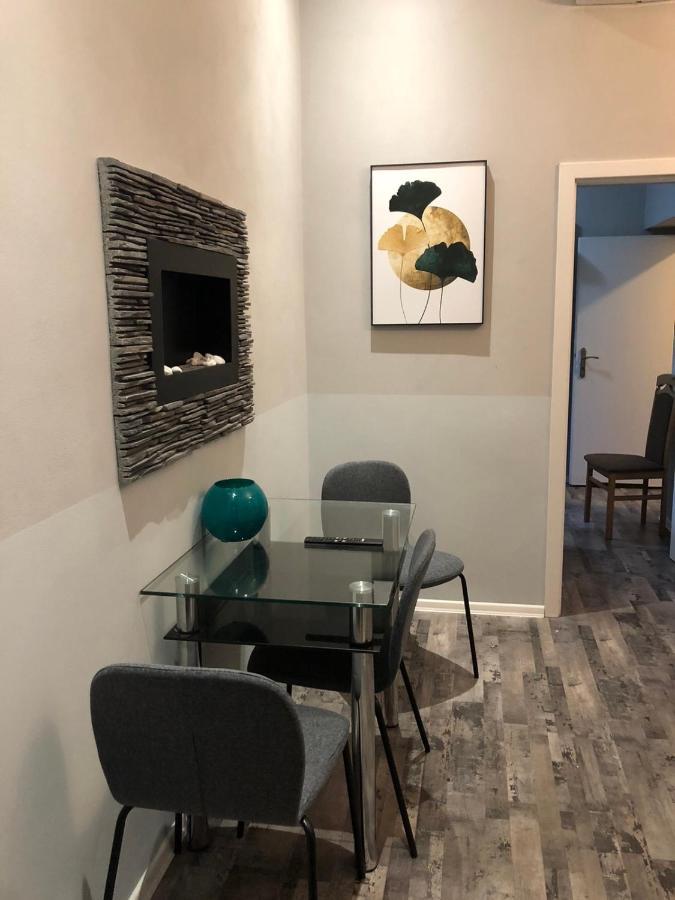 Cozy Homestay At Prague Main Station 外观 照片