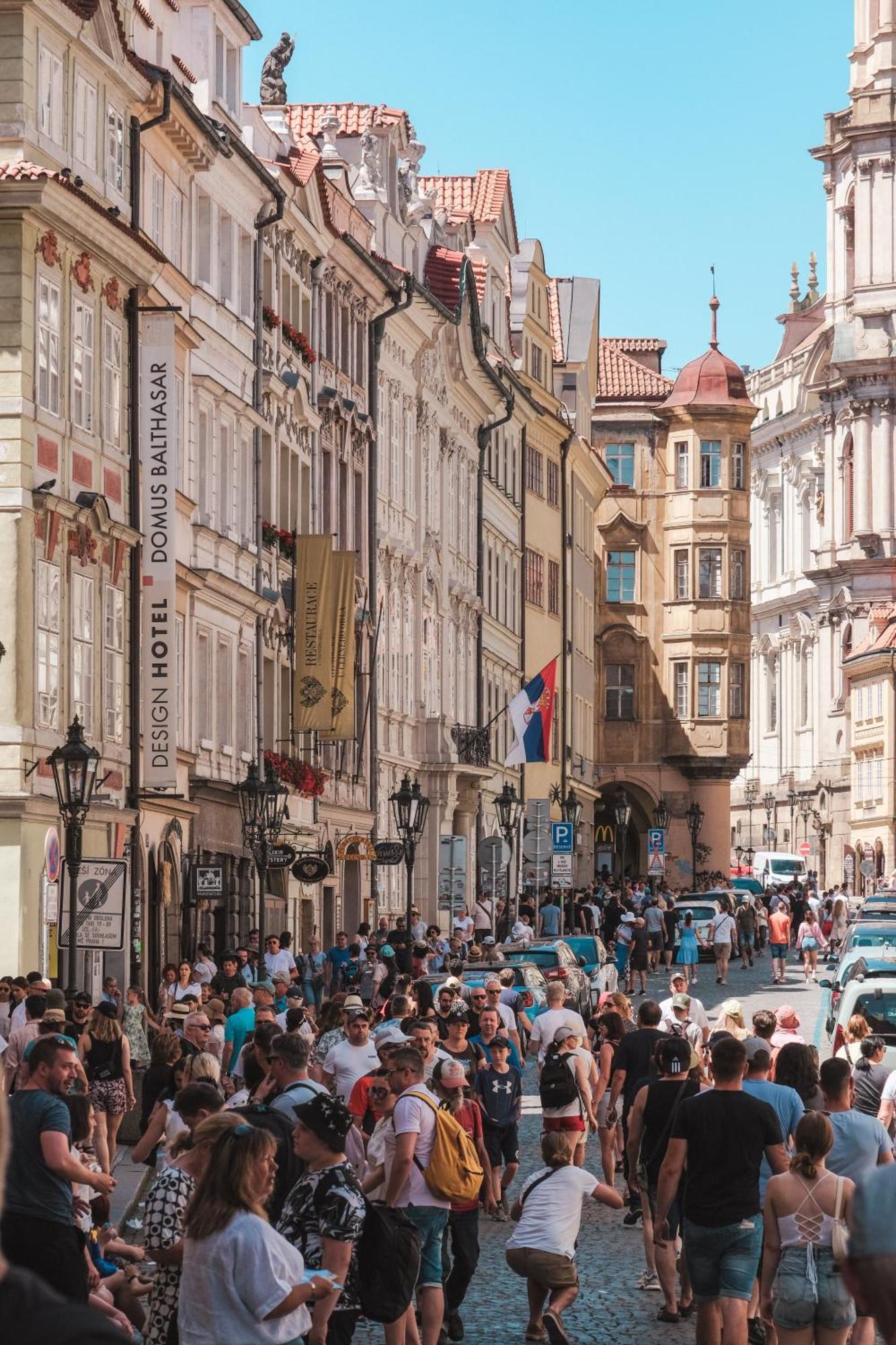 Cozy Homestay At Prague Main Station 外观 照片