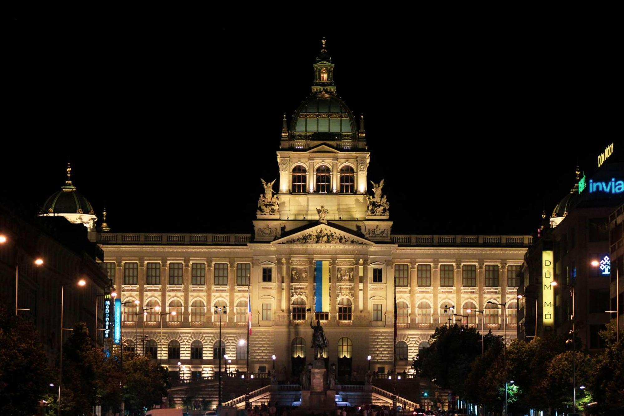 Cozy Homestay At Prague Main Station 外观 照片