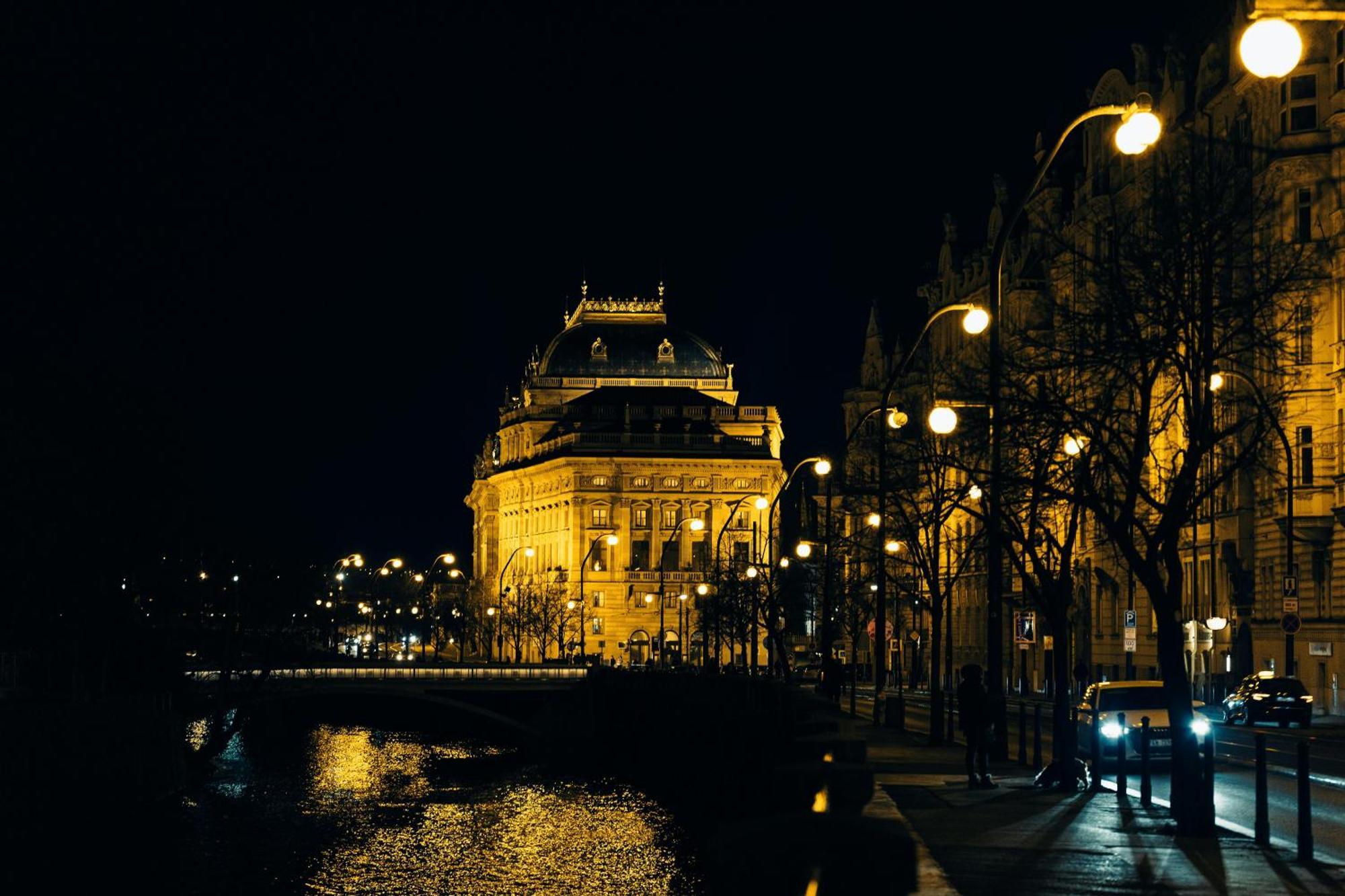 Cozy Homestay At Prague Main Station 外观 照片