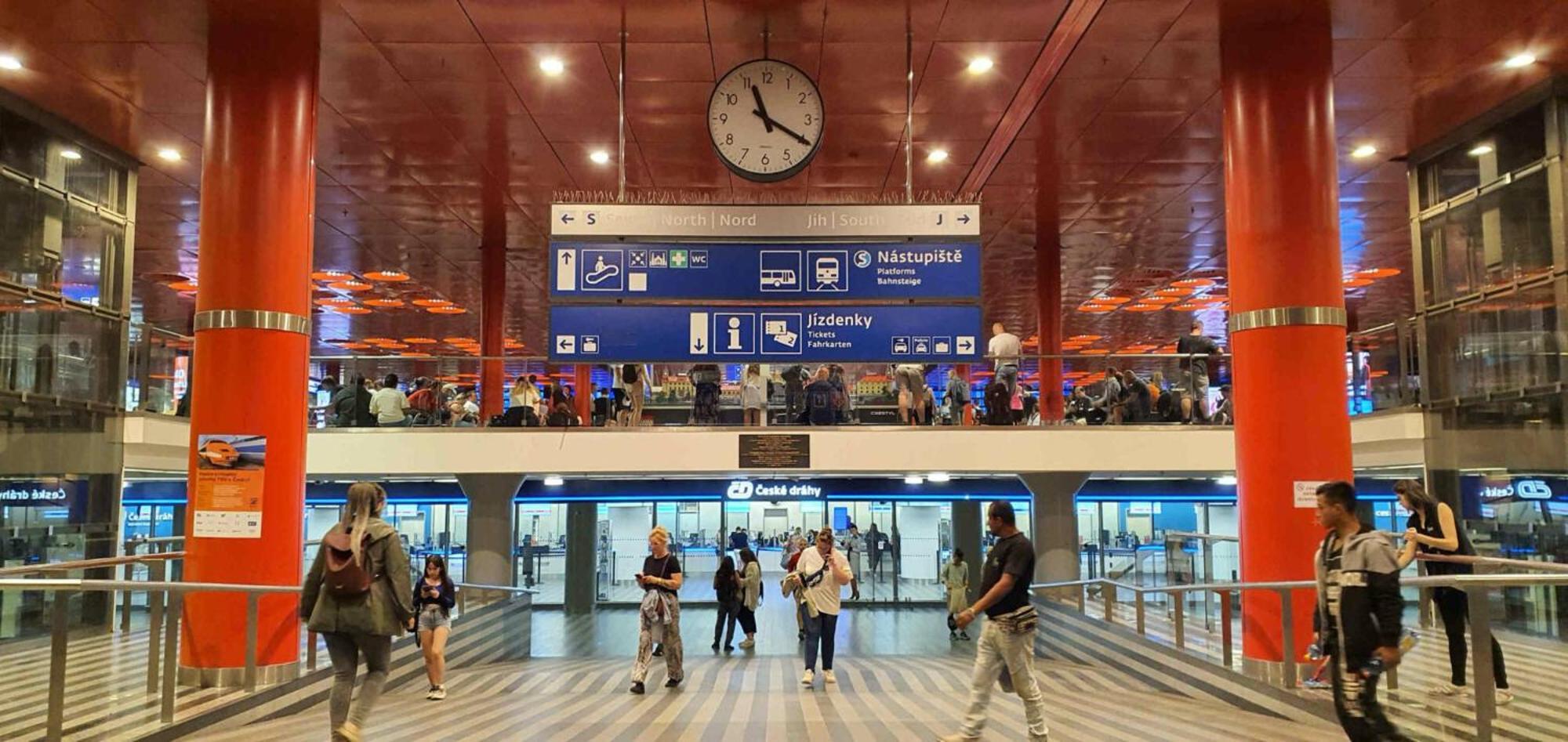 Cozy Homestay At Prague Main Station 外观 照片